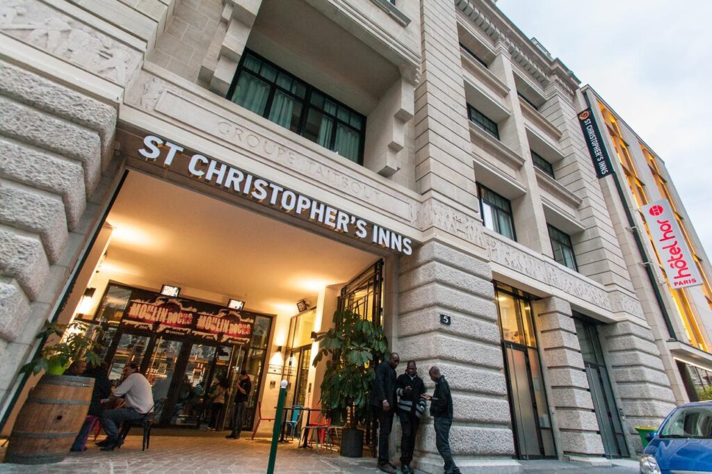 Cheap Hotels in Paris for Tourists